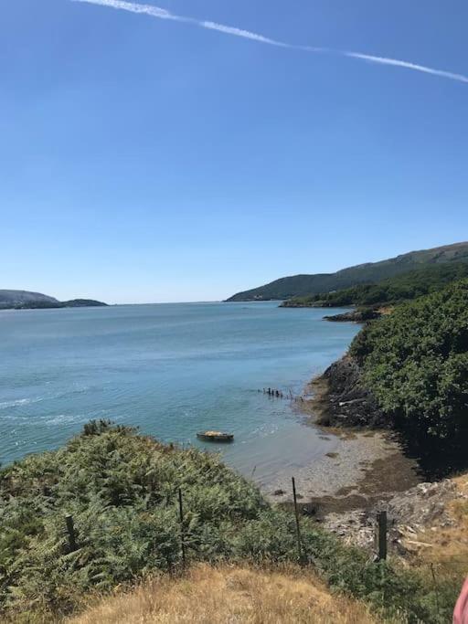 Snowdonia Mawddach Cabin + Hot Tub Barmouth Eksteriør billede